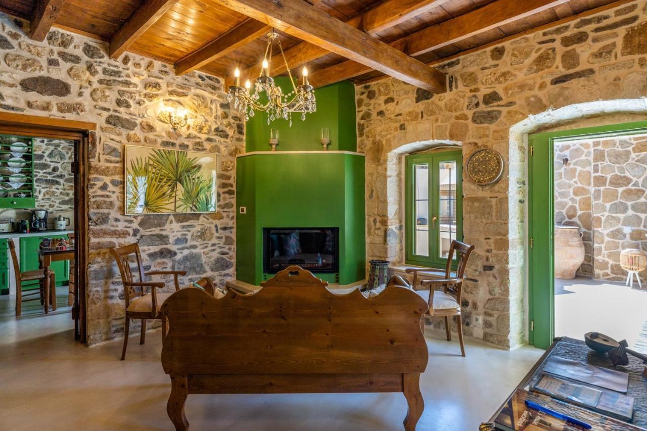 Aggel'S House - Stone House - Private Pool - Courtyard - Countryside Views Villa Kato Episkopi ภายนอก รูปภาพ