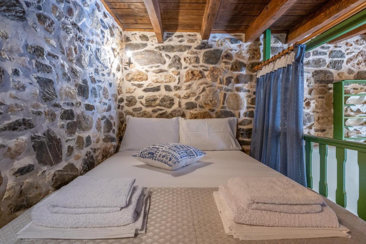Aggel'S House - Stone House - Private Pool - Courtyard - Countryside Views Villa Kato Episkopi ภายนอก รูปภาพ